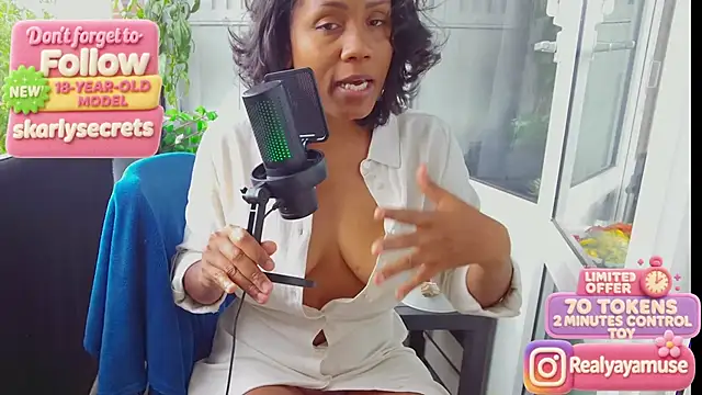 Yayamuse's Webcam Show