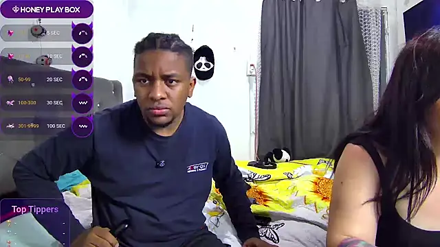 HaremMaster69 Pertunjukan Webcam