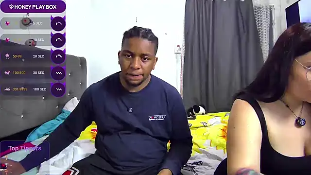 HaremMaster69 在線直播表演