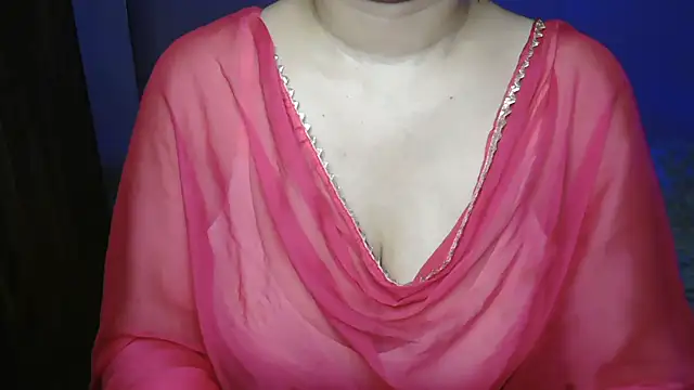 HotNiyathi – Live XXX-chat