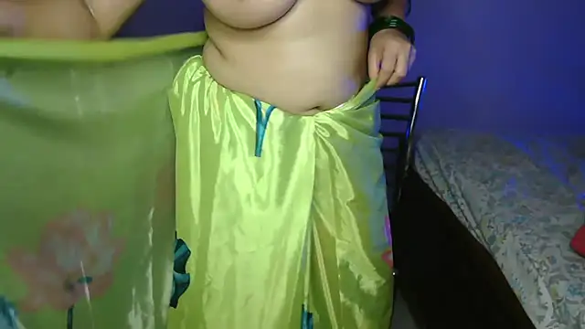 HotNiyathi 라이브 XXX 채팅