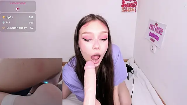 Pokazy przed kamerką – Michelle_Melnss