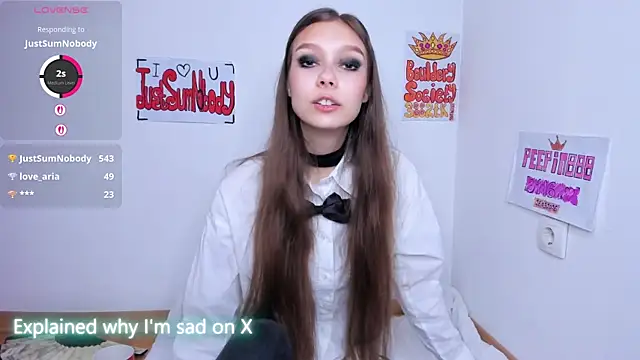 Michelle_Melnss élő XXX-chatje