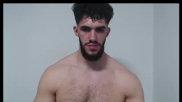הופעת וובקאם של hiddenf