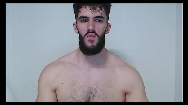 הופעת וובקאם של hiddenf