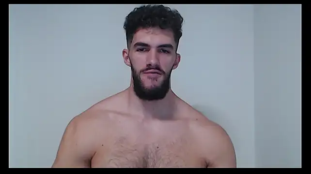 הופעת וובקאם של hiddenf