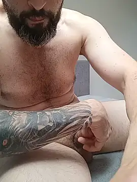 BLACKBEAST1190's Webcam Show