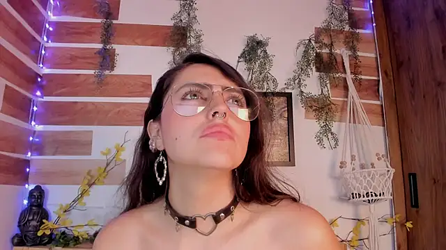 llanna_ Adlı Modelin Web Kamerası Şovu