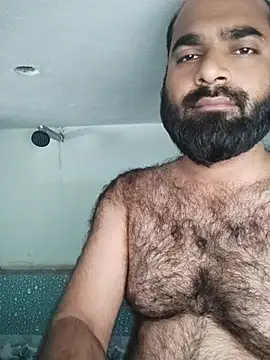 Hunter35676 Show in webcam