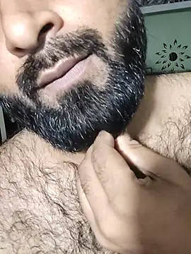 Hunter35676 Show in webcam