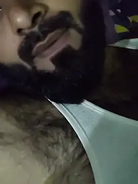 Hunter35676 Show in webcam