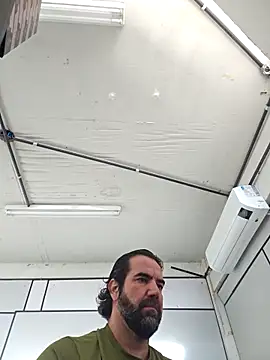 MysterBearMG Webcamshow