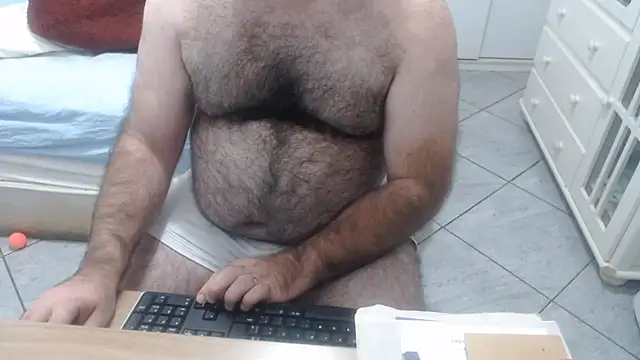 MysterBearMG Pertunjukan Webcam