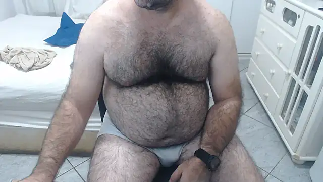 MysterBearMG's Webcam Show