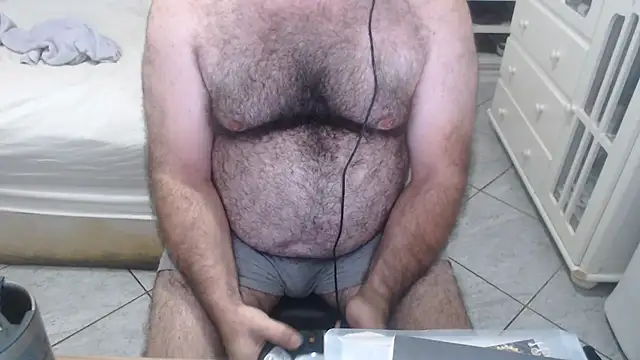 MysterBearMG's Webcam Show