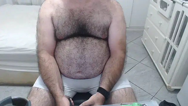 הופעת וובקאם של MysterBearMG