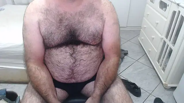 MysterBearMG webcam show