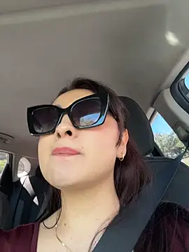 AnushaKumari XXX чат на живо