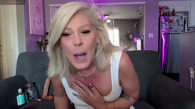 Онлайн чат XXX Lexi_Shocker