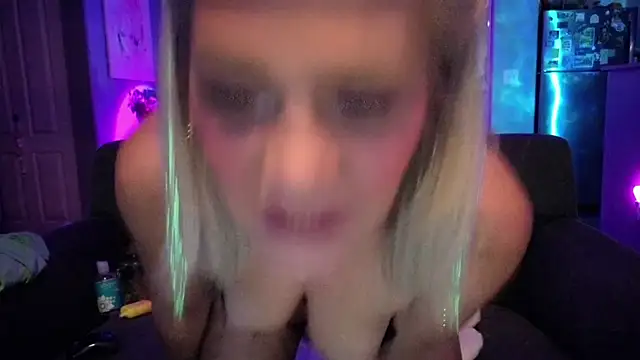 צ'אט XXX בשידור חי של Lexi_Shocker
