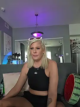 Lexi_Shocker Adlı Modelin Web Kamerası Şovu
