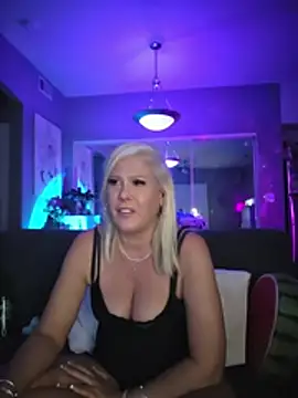 Lexi_Shocker Chat XXX in diretta