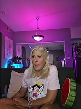 Lexi_ShockerのライブXXXチャット