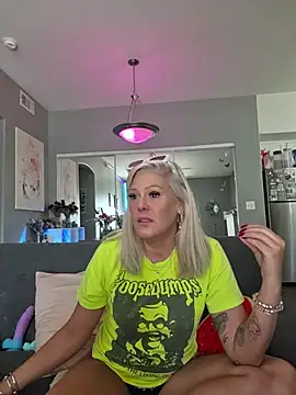 Lexi_Shocker Chat XXX in diretta