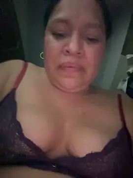 Lovelipsbig's Live XXX Chat