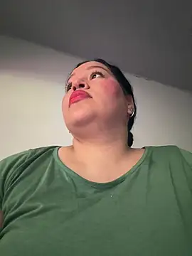 Lovelipsbig's Live XXX Chat