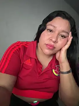 Lovelipsbig's Live XXX Chat