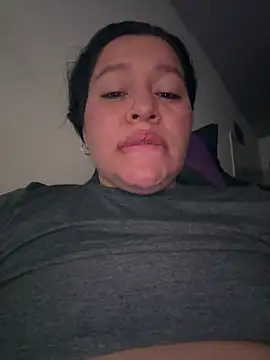 Chat +18 de Lovelipsbig ao vivo