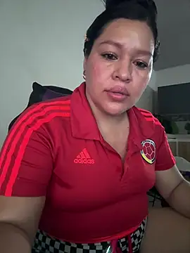 Chat +18 de Lovelipsbig ao vivo