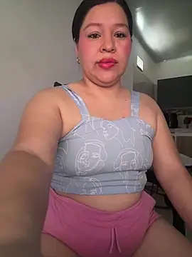Lovelipsbig's Live XXX Chat