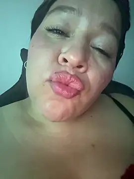 Lovelipsbig Chat XXX live