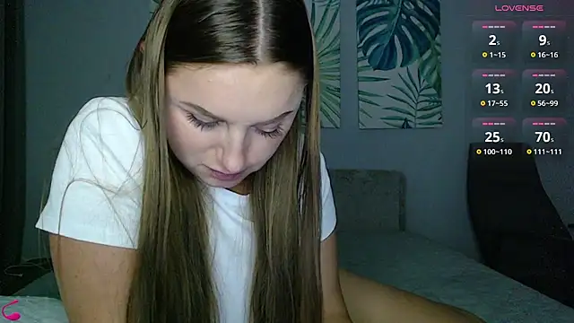 Živý XXX chat mia_bloomy