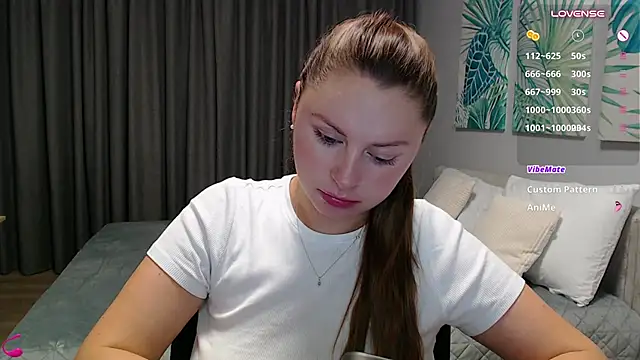 mia_bloomy 网络视讯表演
