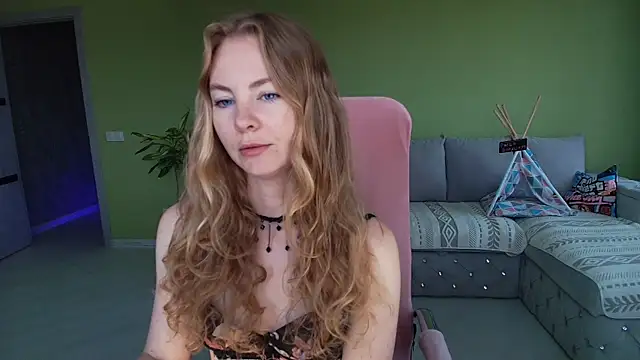 Cuddle_Cat's Live XXX Chat