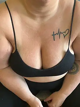 sweeti_Em Webcamshow