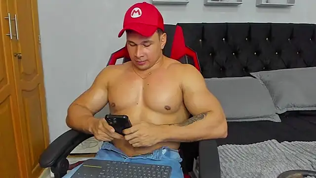 Webkamerová show tyler_hank01