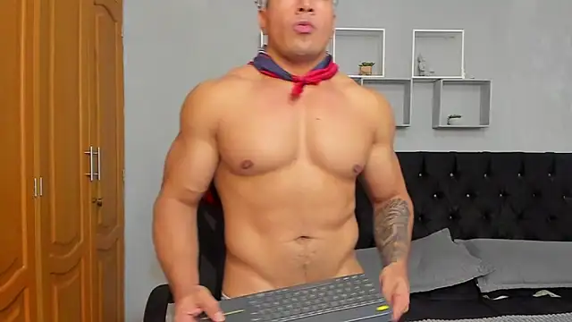 tyler_hank01 Pertunjukan Webcam