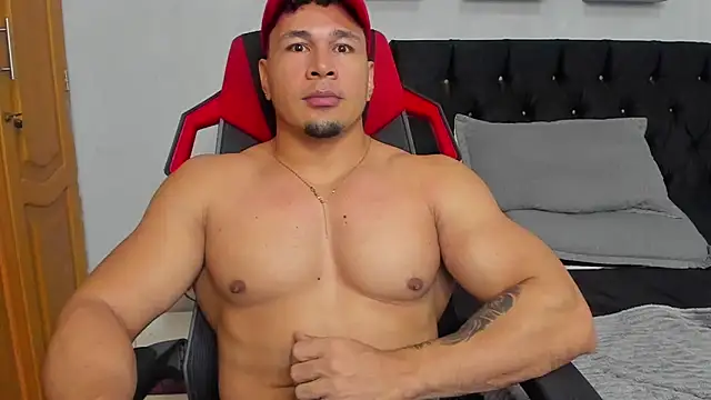 Show Webcam de tyler_hank01