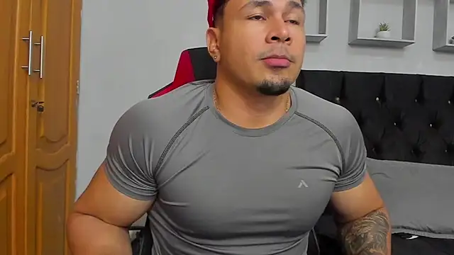 tyler_hank01 Pertunjukan Webcam