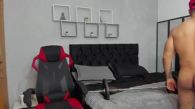tyler_hank01's Webcam Show