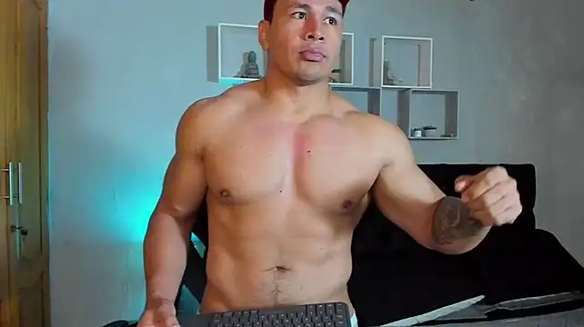 tyler_hank01's Webcam Show