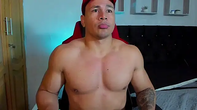 tyler_hank01 在線直播表演