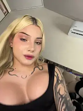 devlin_nurmi Show Webcam