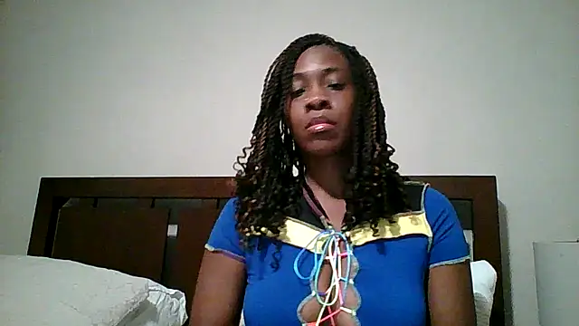 MsJuicy Show in webcam