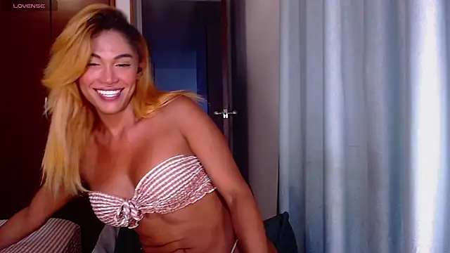 Show de webcam de TastyTrap_18