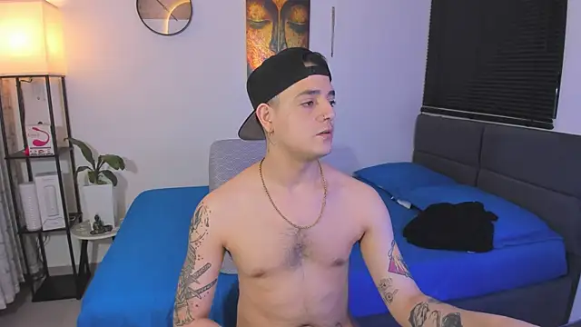 alejandro_calderon1 웹캠 쇼
